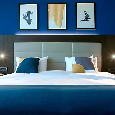 Voco - By Ihg 5* Podgorica